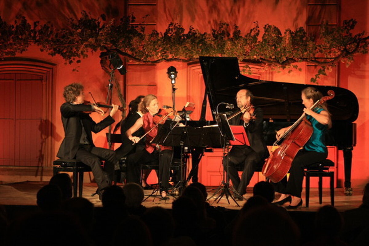 A Guide to Live Music & Festivals in Saint Tropez