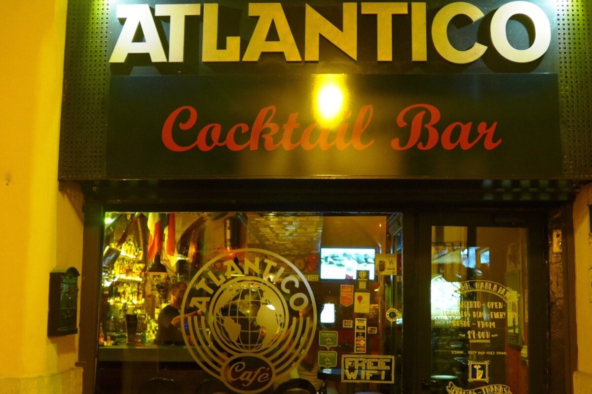 the front of a bar in palma de mallorca