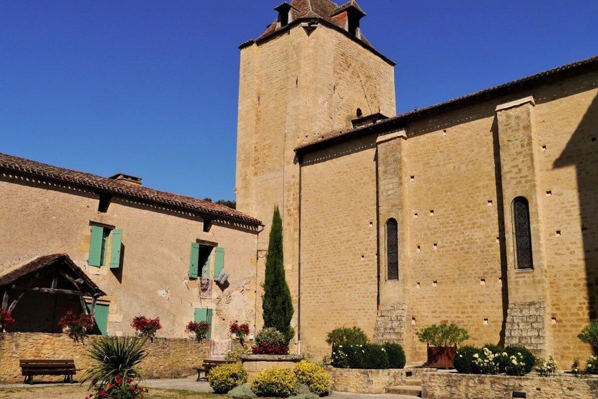 courtyard outside church saint nicolas in tremolat
