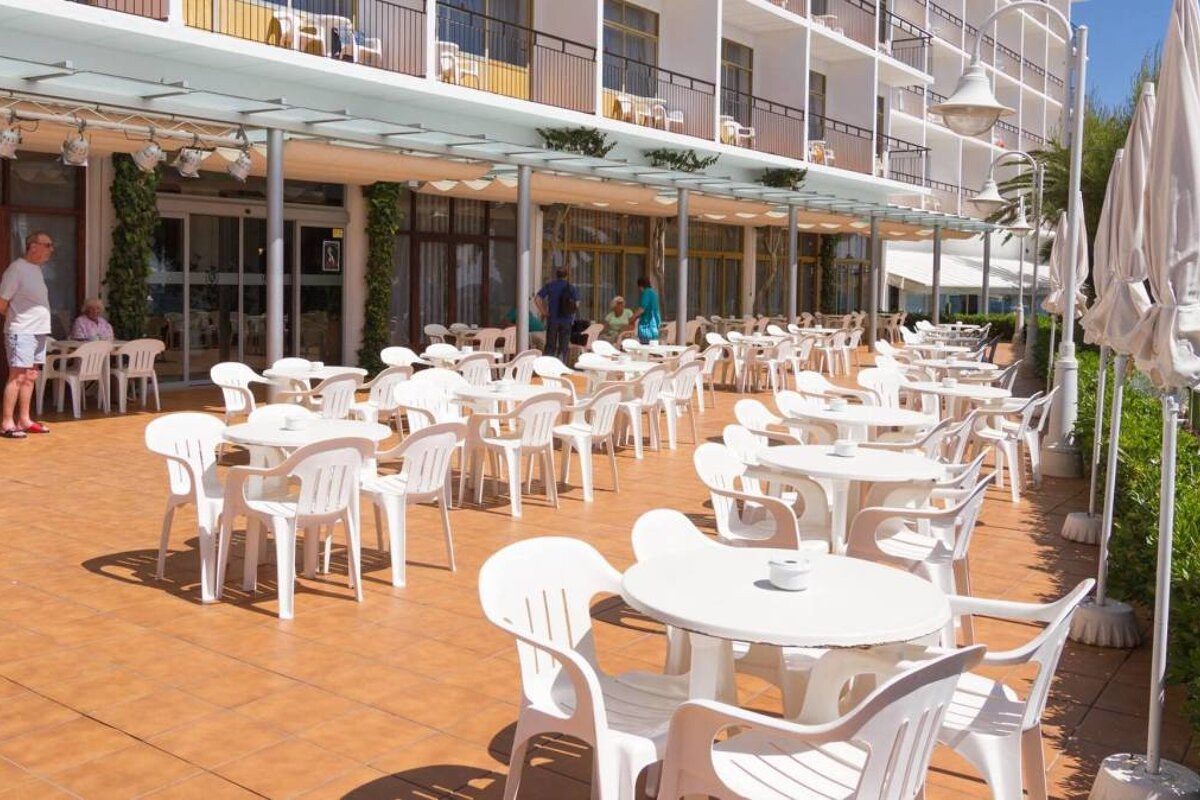 Hotel Riomar, Santa Eulalia terrace