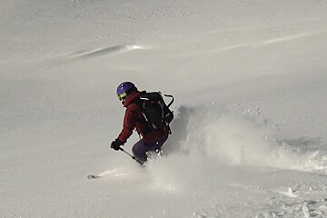 Skier powder