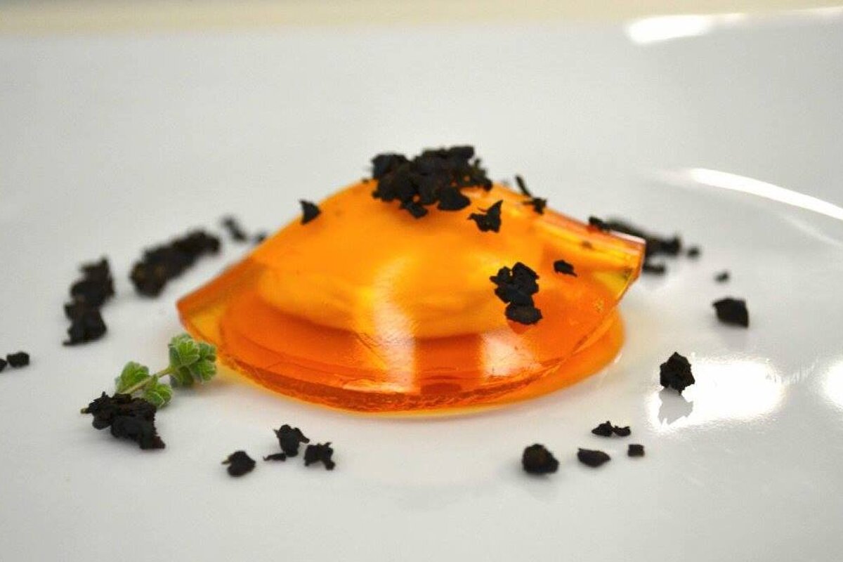 Tano passami l'Olio Restaurant, Milan style of cuisine