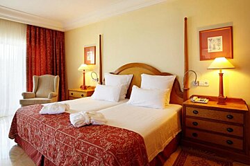 Parc Natural & Spa Luxury Hotel, Playa de Muro twin bedroom