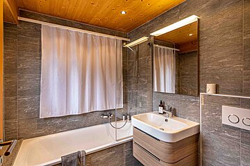 Rousserolle Apartment, Verbier Valley