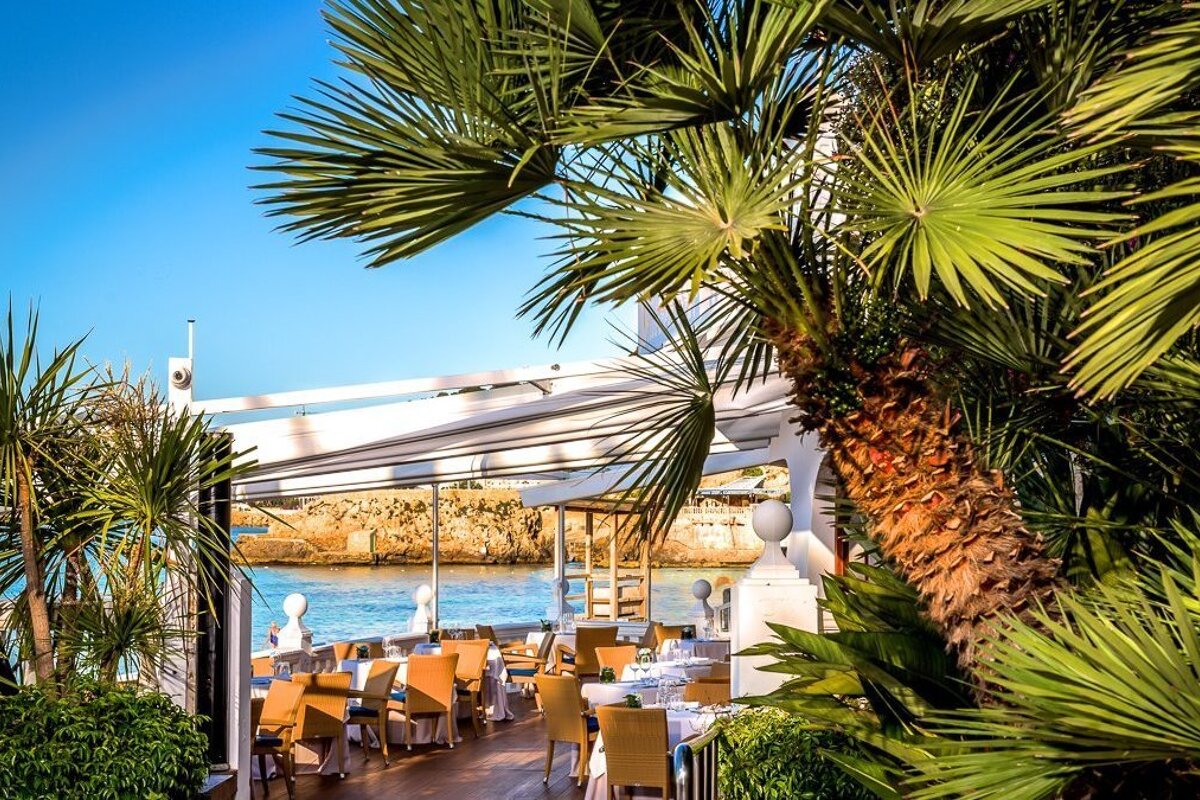 A Popa Restaurant, Cala Major (Beach Resort) garden