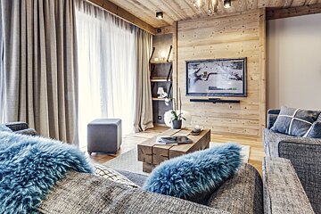 Emilou Apartment, Val d'Isere - Centre living-room