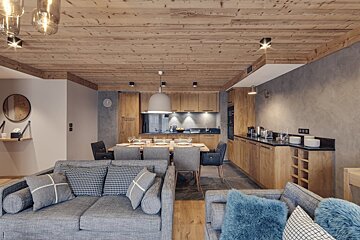 Emilou Apartment, Val d'Isere - Centre living-room
