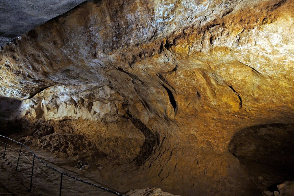 interior of cave at Abri du Cap Blanc