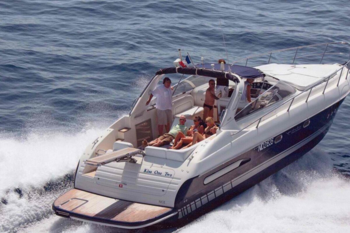5 Person Motor Boat, Antibes - Blue Diamond exterior
