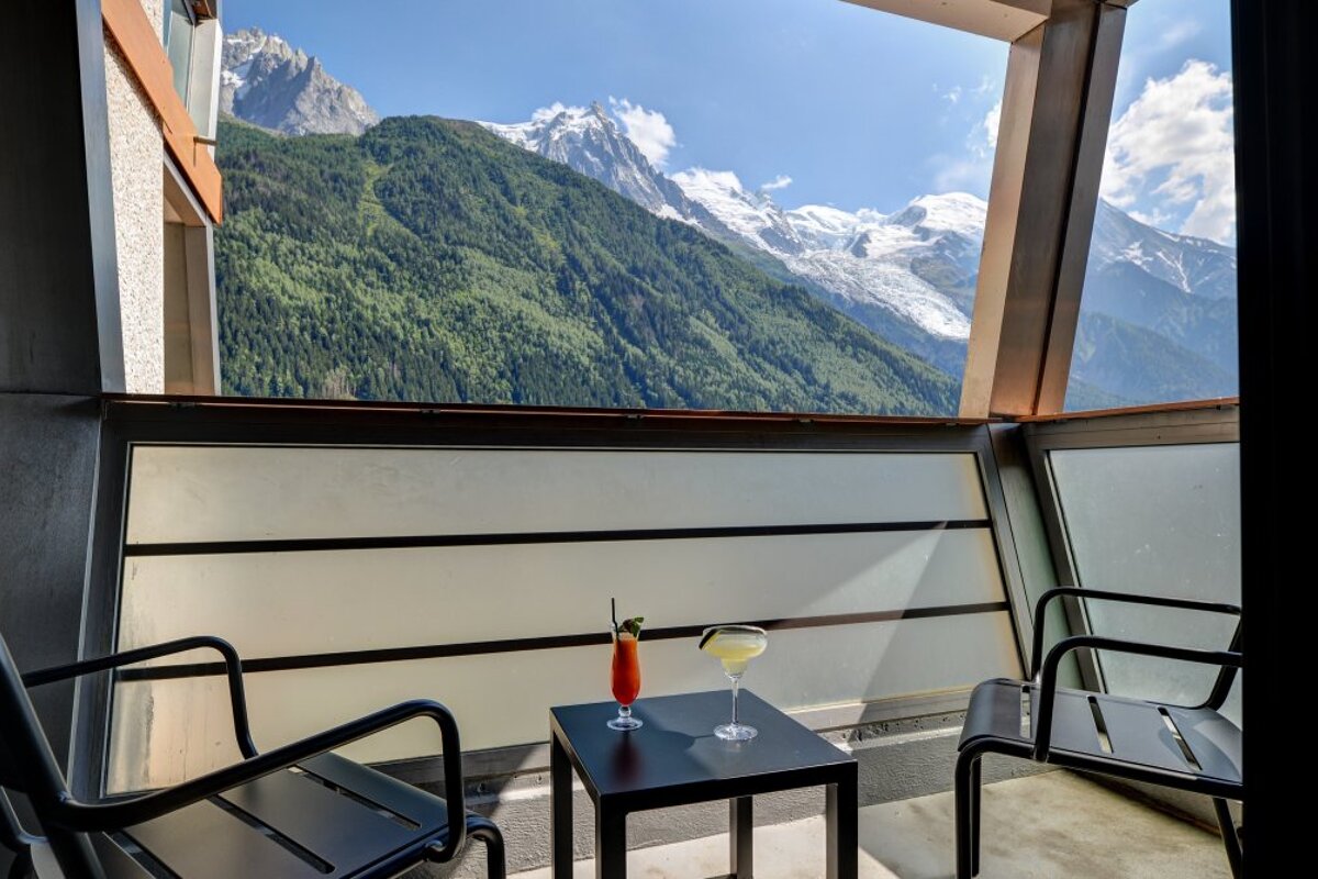 Alpina Hotel, Chamonix balcony
