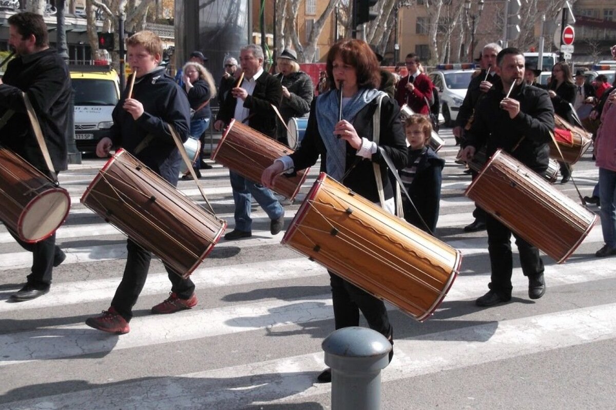 Festival du Tambourin, Aix-en-Provence