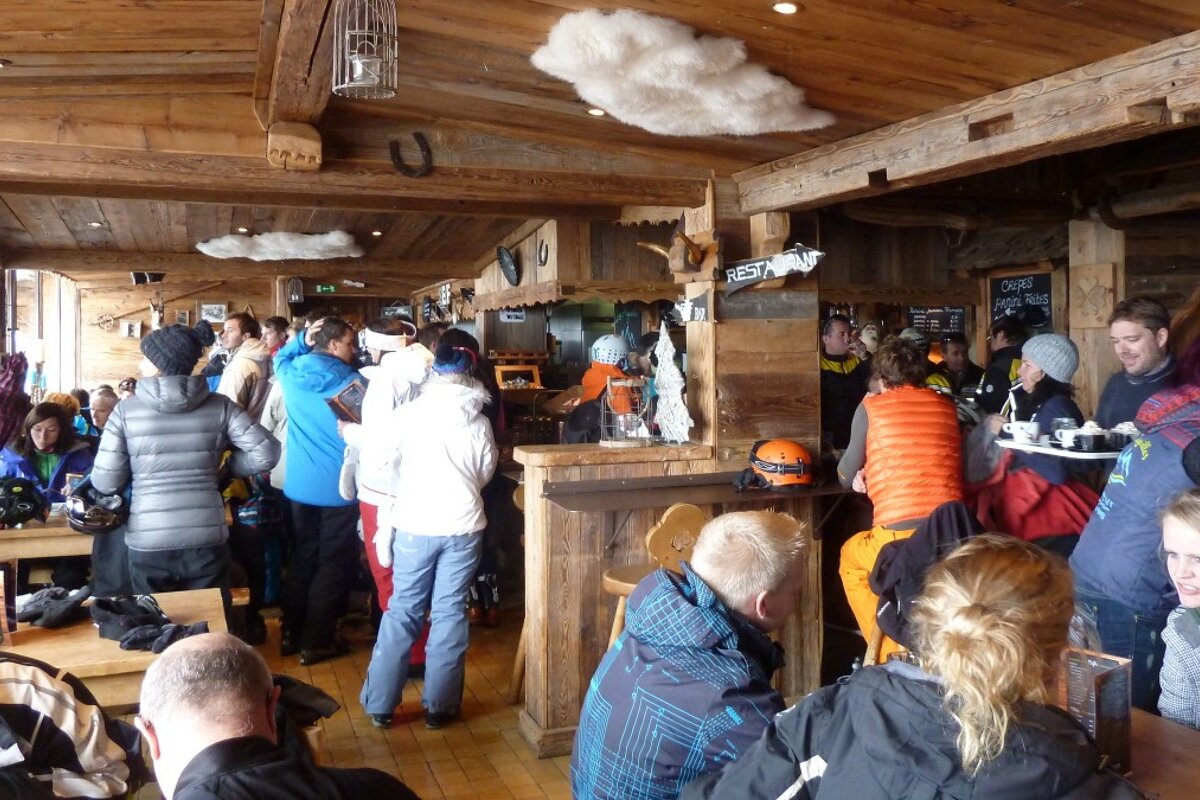 Les Aiguilles du Peclet, Val Thorens interior