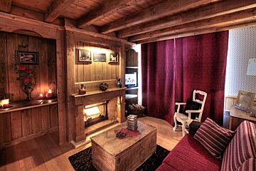 a picture of a hotel suite at Village Montana Hotel, Tignes Le Lac