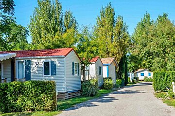 Camping Les Fontaines, Pernes-les-Fontaines area