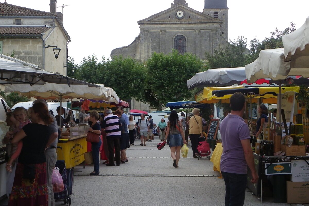 Castillon la Bataille Market, Castillon-la-Bataille