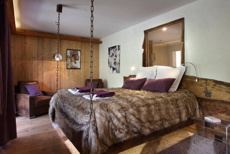 Chalets in Val Thorens double room