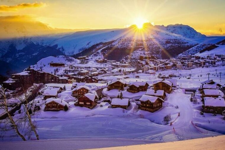 Come spring skiing in Alpe d'Huez in 2019