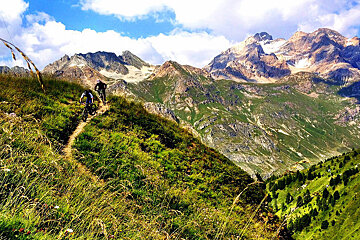 two mountain bikers in val d'isere