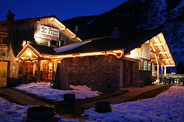 La Ferme des 3 Ours Restaurant, Vallorcine exterior