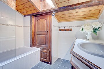 Dominique Chalet, Morzine