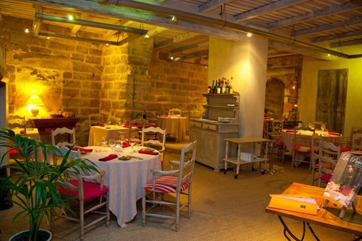 La Prevote Restaurant, Isle sur la Sorgue interior