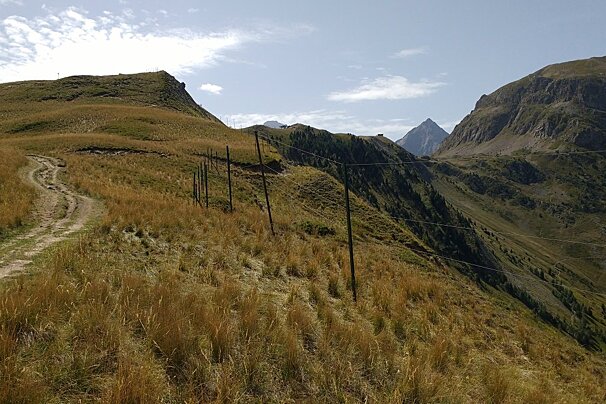a walking path in Les 2 Alpes