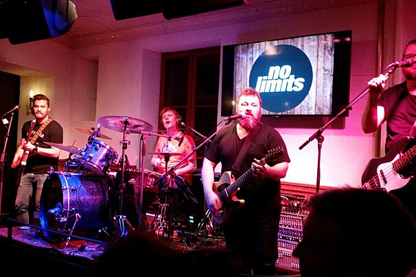 Apres Ski at Chambre Neuf, Chamonix Main Town