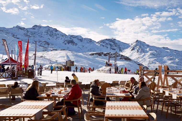 FitzRoy Hotel, Val Thorens terrace