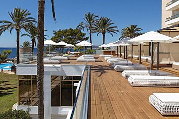 Hotel Torre del Mar Hotel, Playa d'en Bossa terrace