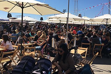 the crowds creating a great atmosphere at Port Adriano