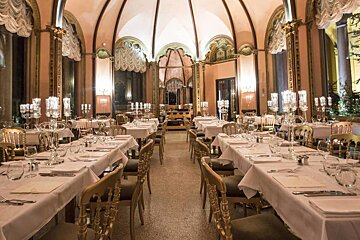 Salon de The de la Villa Ephrussy de Rotschild, St-Jean-Cap-Ferrat interior