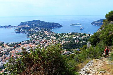 a man on a walking trail above Nice