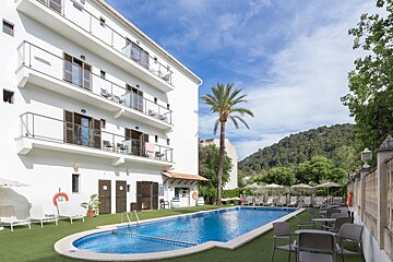 The FERGUS Style Soller Beach Hotel