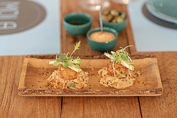 Mola Restaurant Food