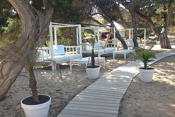 Cala Bassa Beach Club, San Jose terrace