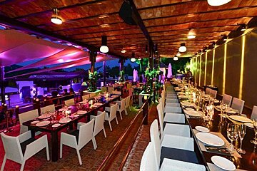 Cova Santa Restaurant, Sa Caleta interior