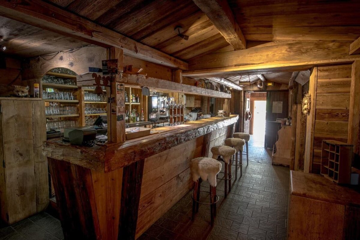 Le Chalet du Friolin Restaurant, Montchavin les Coches interior
