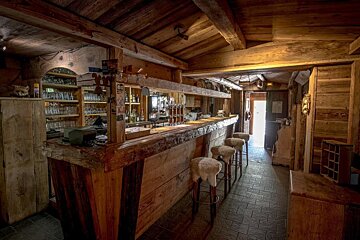 Le Chalet du Friolin Restaurant, Montchavin les Coches interior