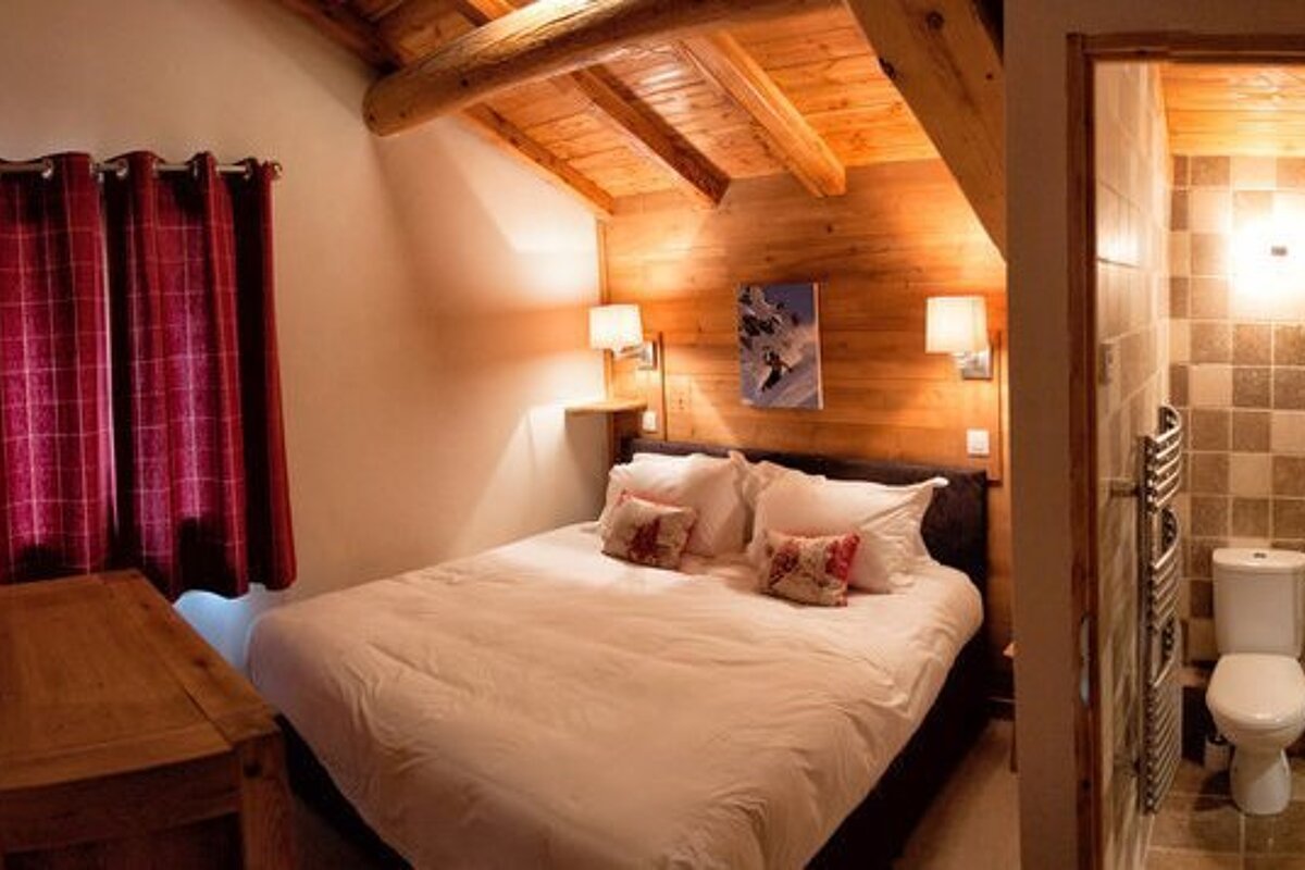 Arabette Chalet, Tignes - Les Brevieres double room