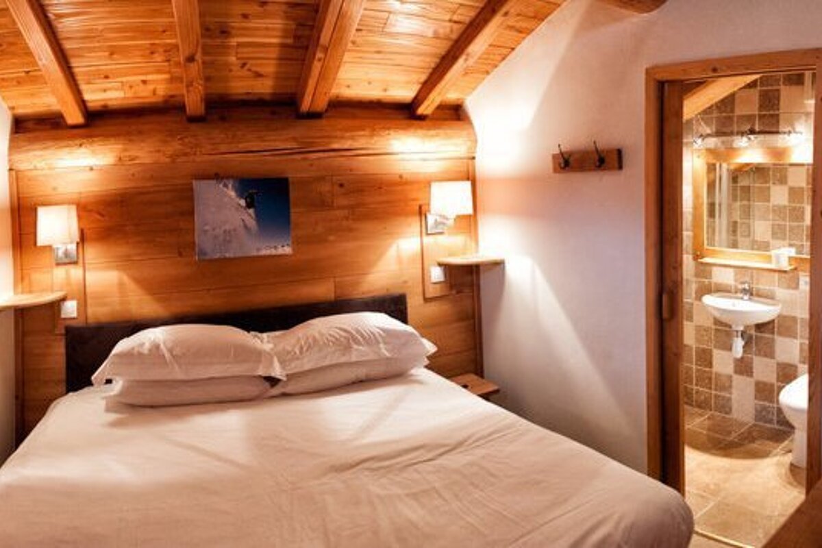 Arabette Chalet, Tignes - Les Brevieres double room