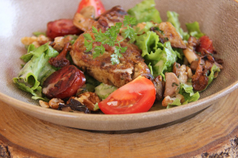 Le Cepe Restaurant, Meribel Plateau style of cuisine