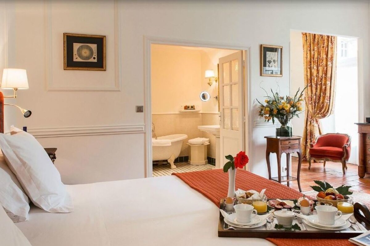 Chateau des Vigiers, Monestier double bedroom