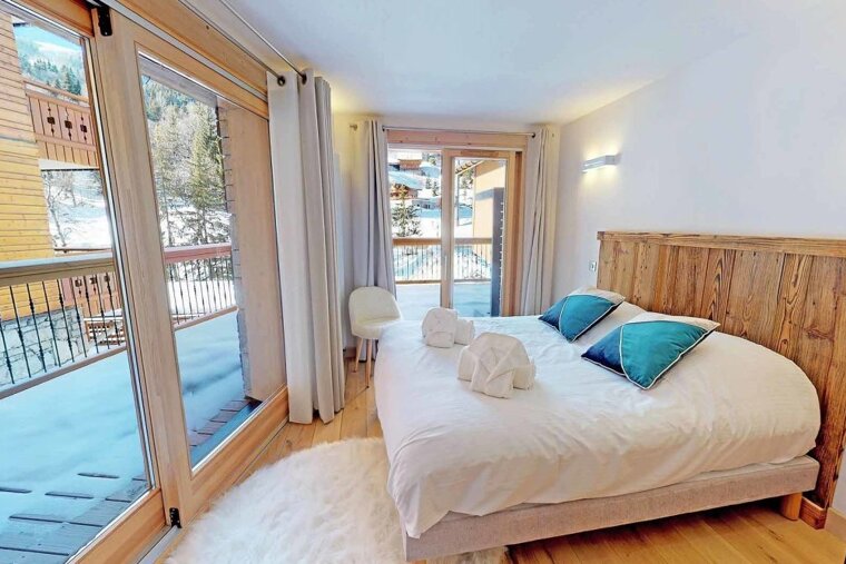 Merisuite I Apartment, Meribel - Centre double bedroom
