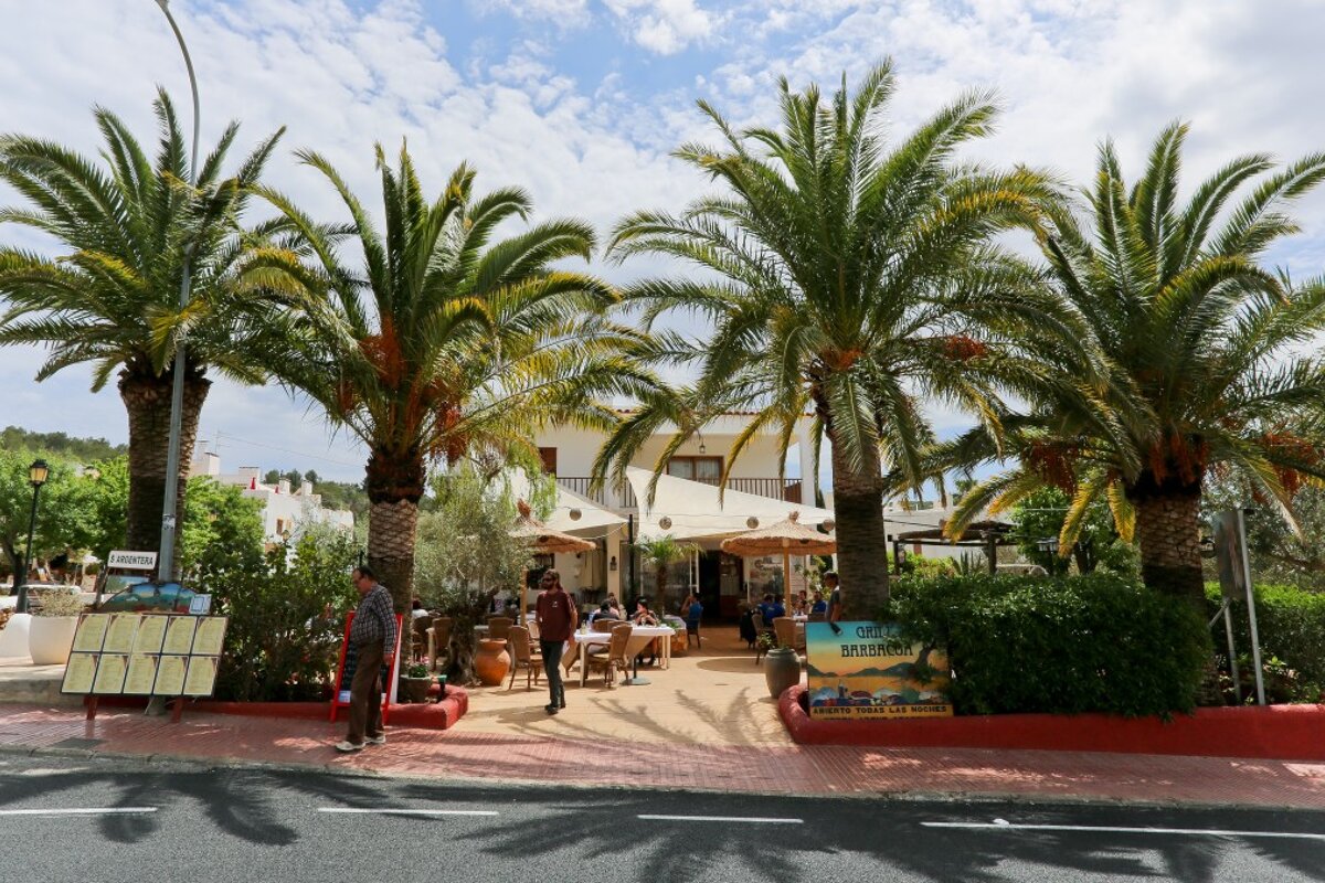 restauratn on the main road through San Carlos Ibiza