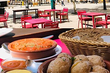 Bistro Mercat Restaurant,