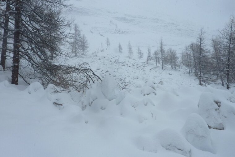 Cold, cloudy but brilliant skiing in Val d'Isere
