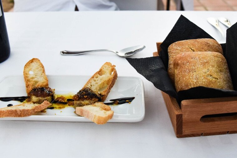 Es Lloquet Restaurant Review, Campos