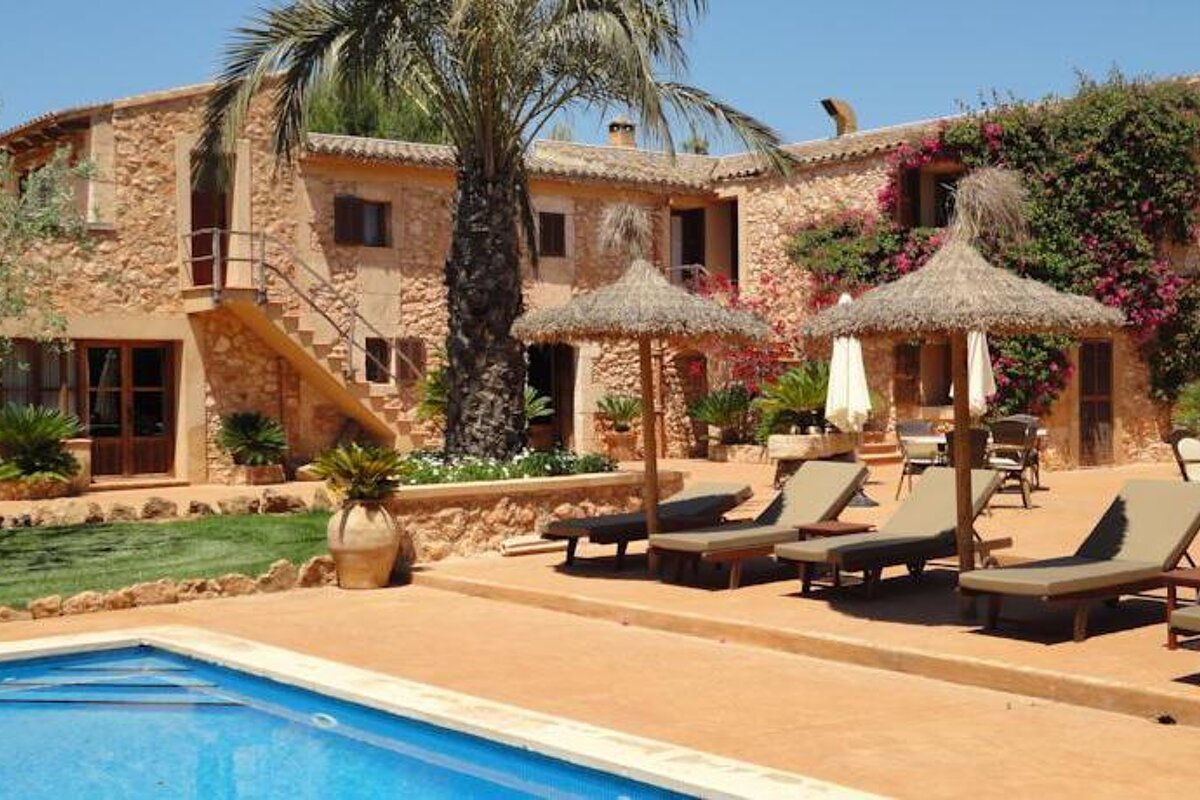 Es Torrent Finca Hotel, Campos pool