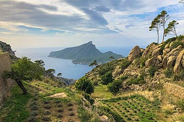 Exploring the atmospheric ruins around Sant Elm