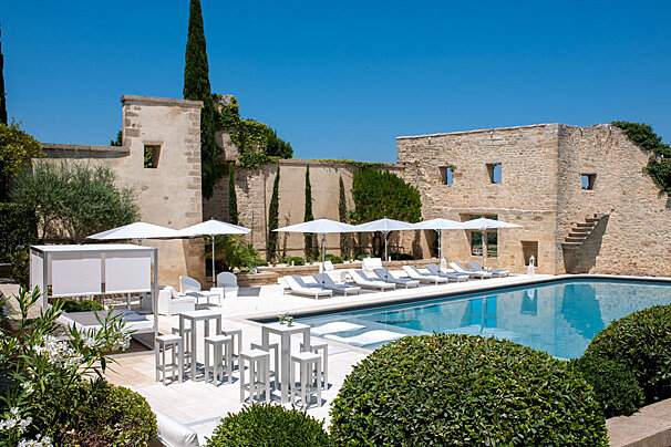 Le Vieux Castillon Hotel, Castillon-du-Gard outdoor swimming pool